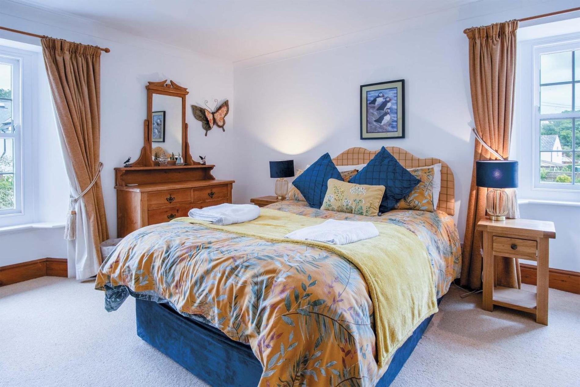 Hall House - 3 Bedroom Cottage - Saint Florence Kültér fotó