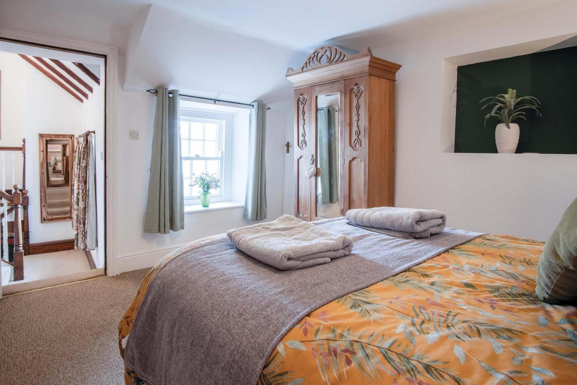 Hall House - 3 Bedroom Cottage - Saint Florence Kültér fotó